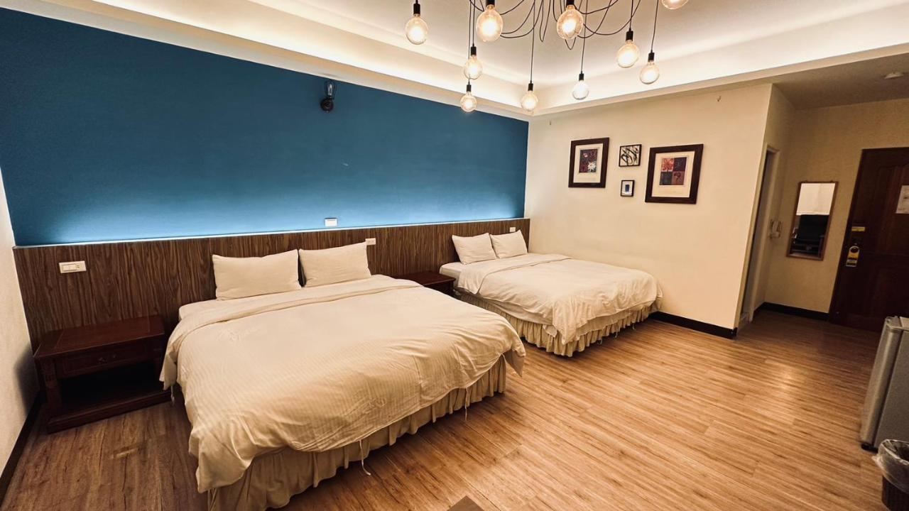 客梢 Cushare Apartment Tainan Luaran gambar
