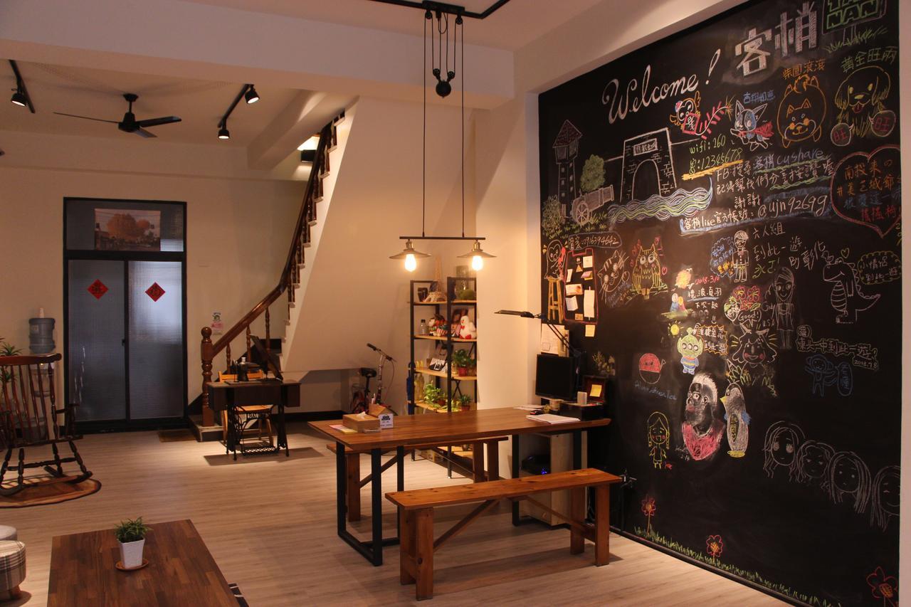 客梢 Cushare Apartment Tainan Luaran gambar