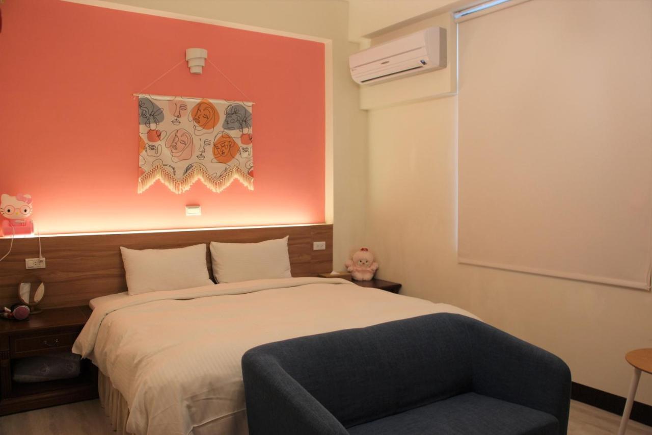 客梢 Cushare Apartment Tainan Luaran gambar